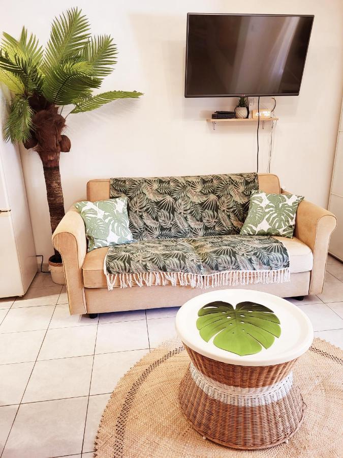 Le Studio Tahiti 4 Pers 600M De La Plage La Faviere Bormes-les-Mimosas Exteriör bild